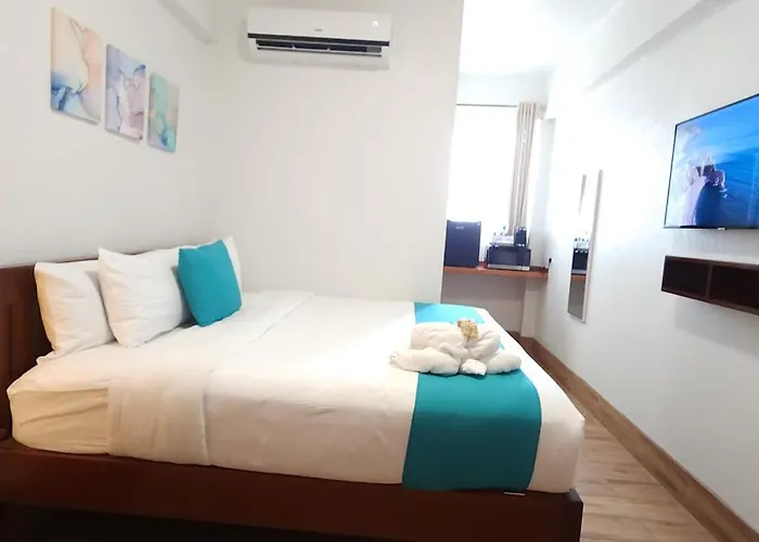 Voyager Sun & Reef Hotel 3*