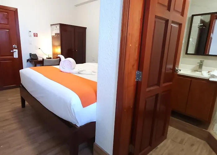Voyager Sun & Reef 3* San Pedro (Ambergris Caye)