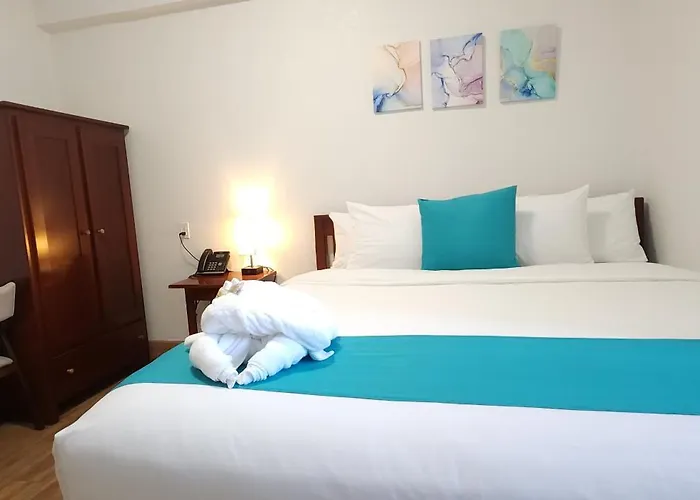 Voyager Sun & Reef 3*