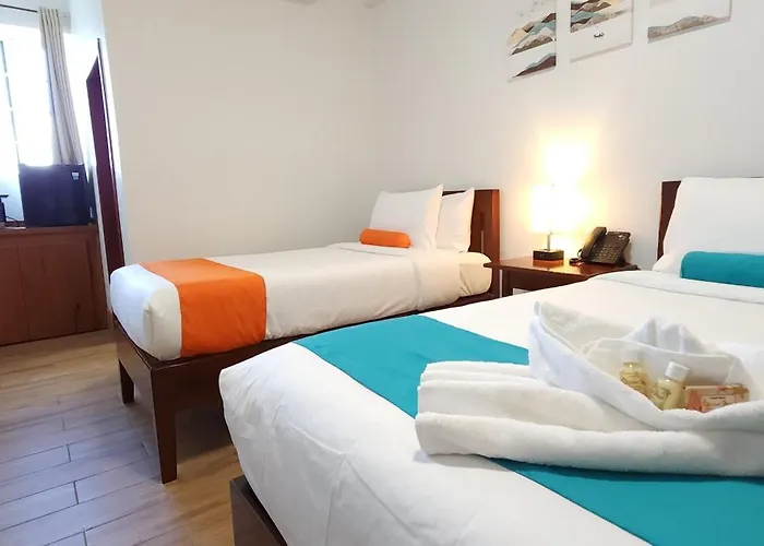 Voyager Sun & Reef Hotel