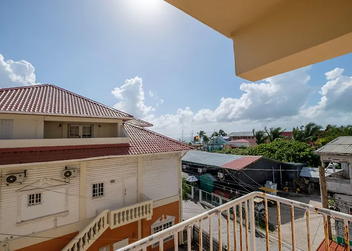 Hotel Voyager Sun & Reef