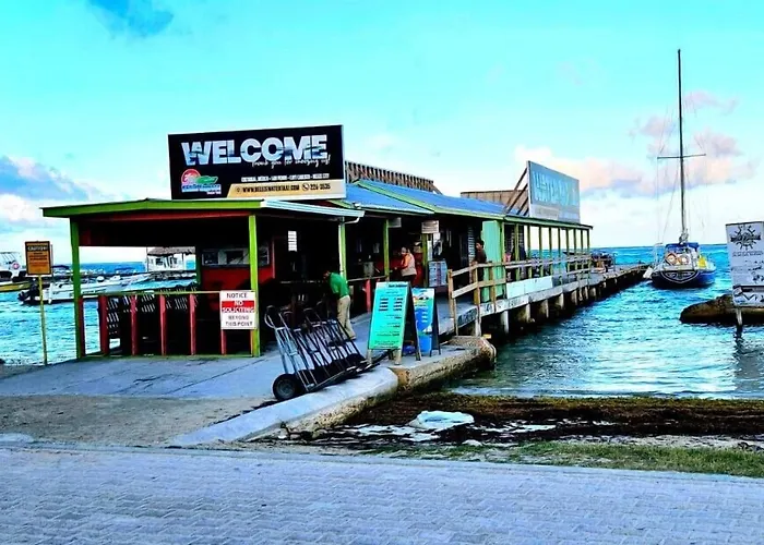 Hotel Voyager Sun & Reef 3*